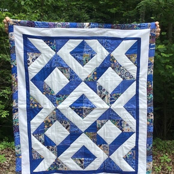 NWT Hand Crafted Blue Aboriginal Prints Quilt - Picture 2 of 13